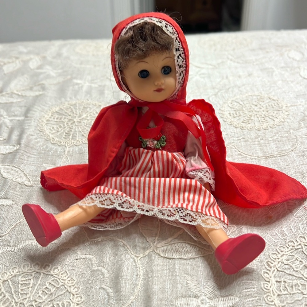 Vintage Red Riding Hood doll 7” Lucky Ind